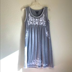 Chelsea & Theodore Grey White Embroidered Dress
